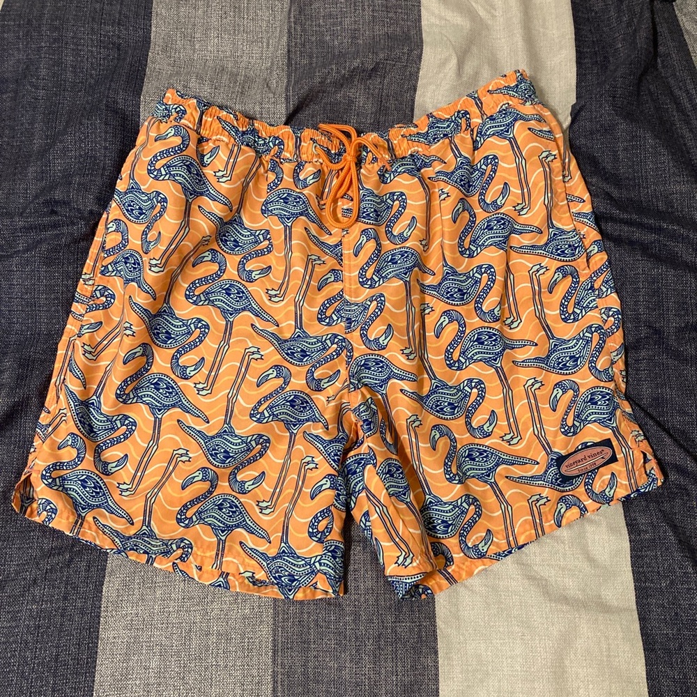 Vineyard Vines Mens Swim Trunks Sz L Flamingos 6”